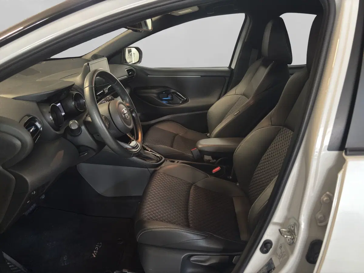 Toyota Yaris usata a Genova (9)