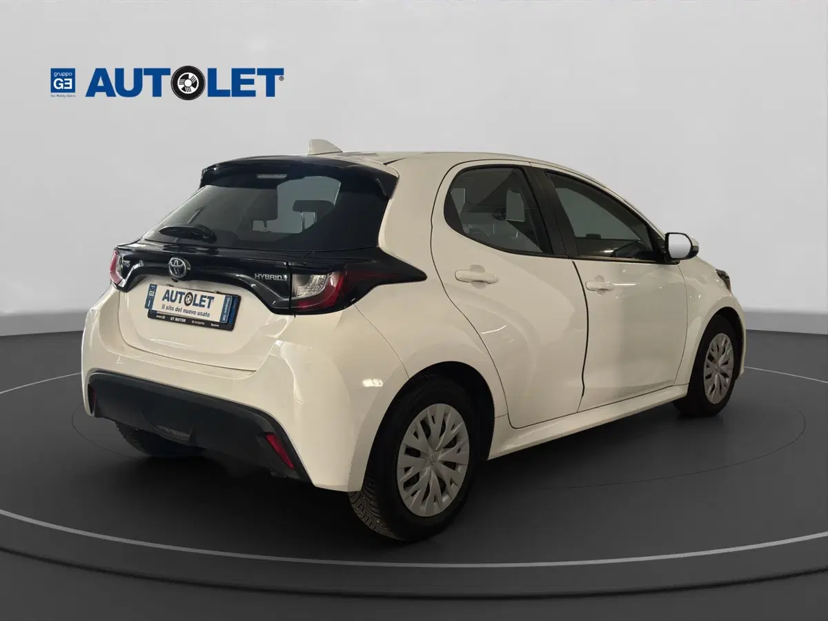 Toyota Yaris usata a Genova (7)