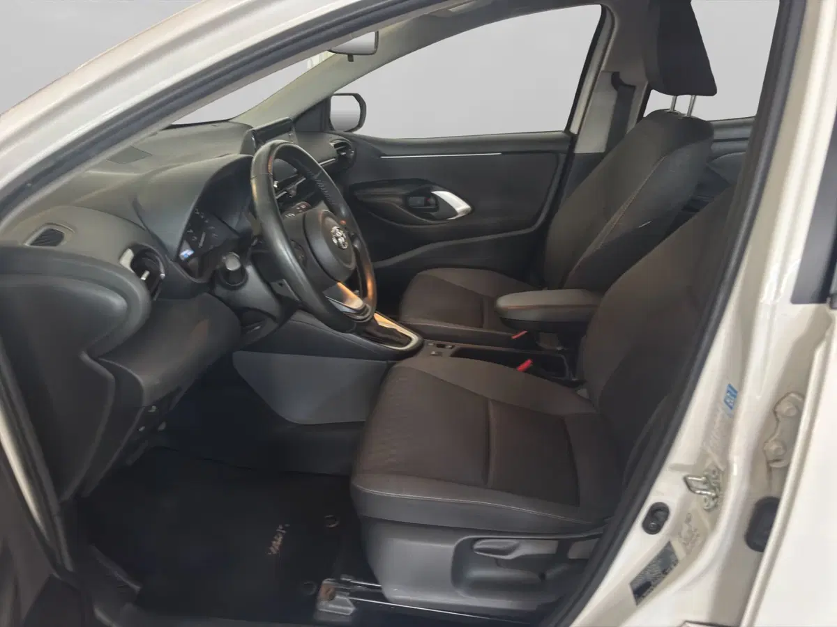 Toyota Yaris usata a Genova (9)