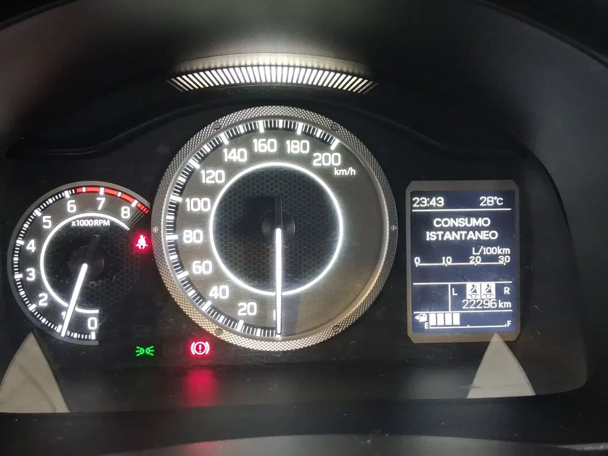 Suzuki Ignis usata a Genova (13)
