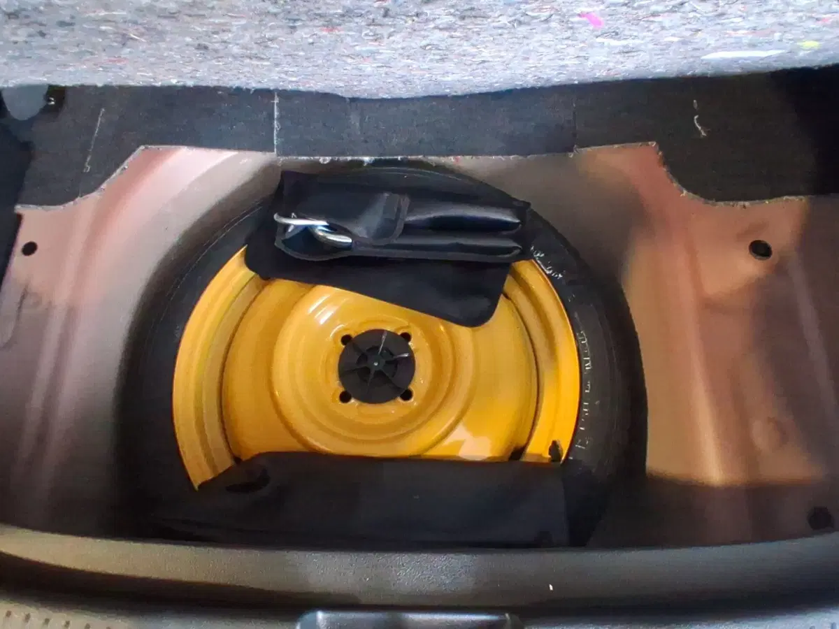 Suzuki Ignis usata a Genova (19)