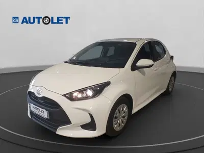 Toyota Yaris 1.5 Hybrid 5 porte Active del 2025 usata a Genova