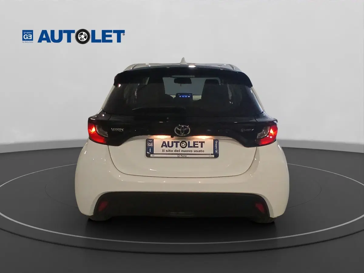 Toyota Yaris usata a Genova (6)
