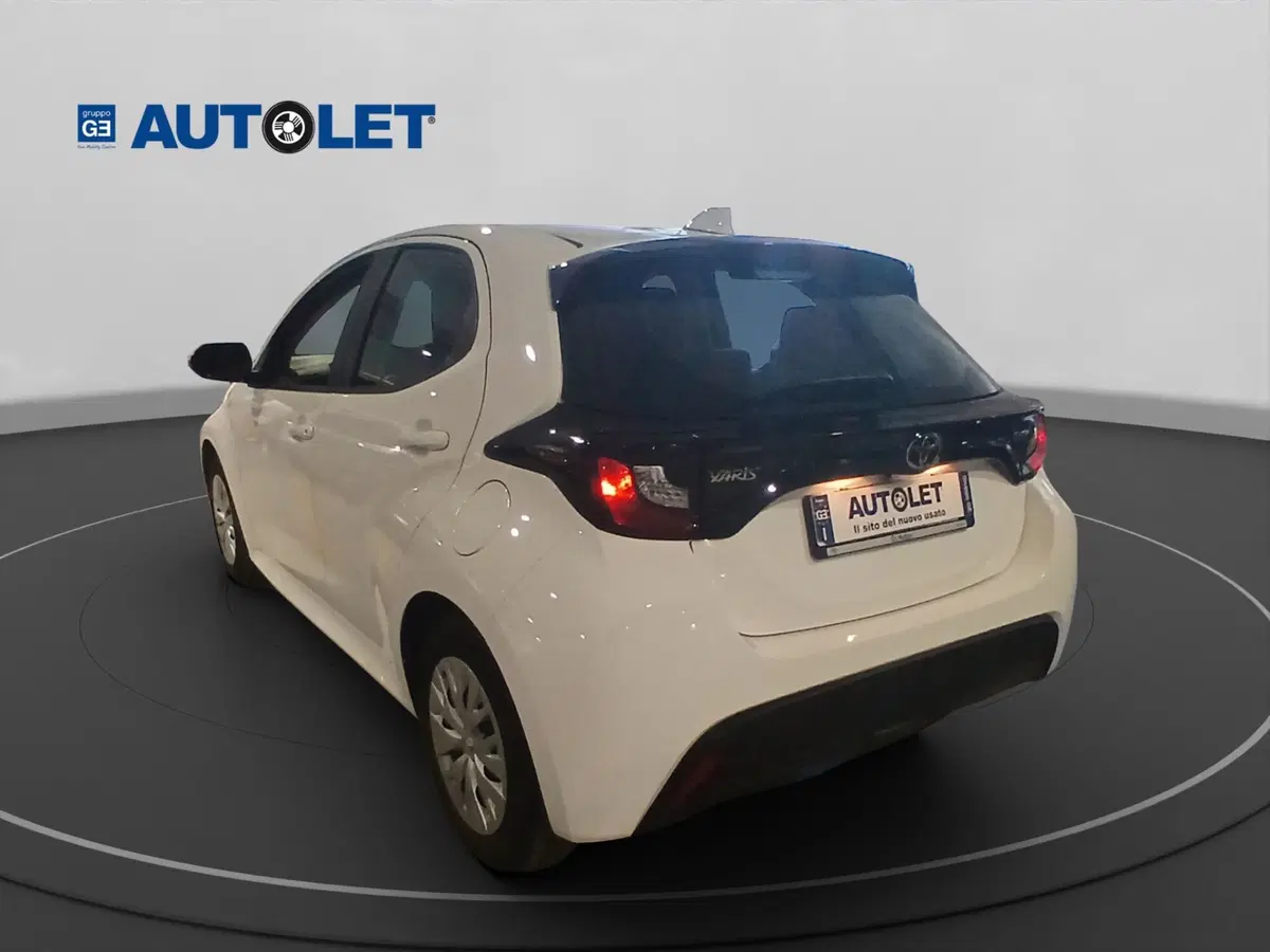 Toyota Yaris usata a Genova (8)