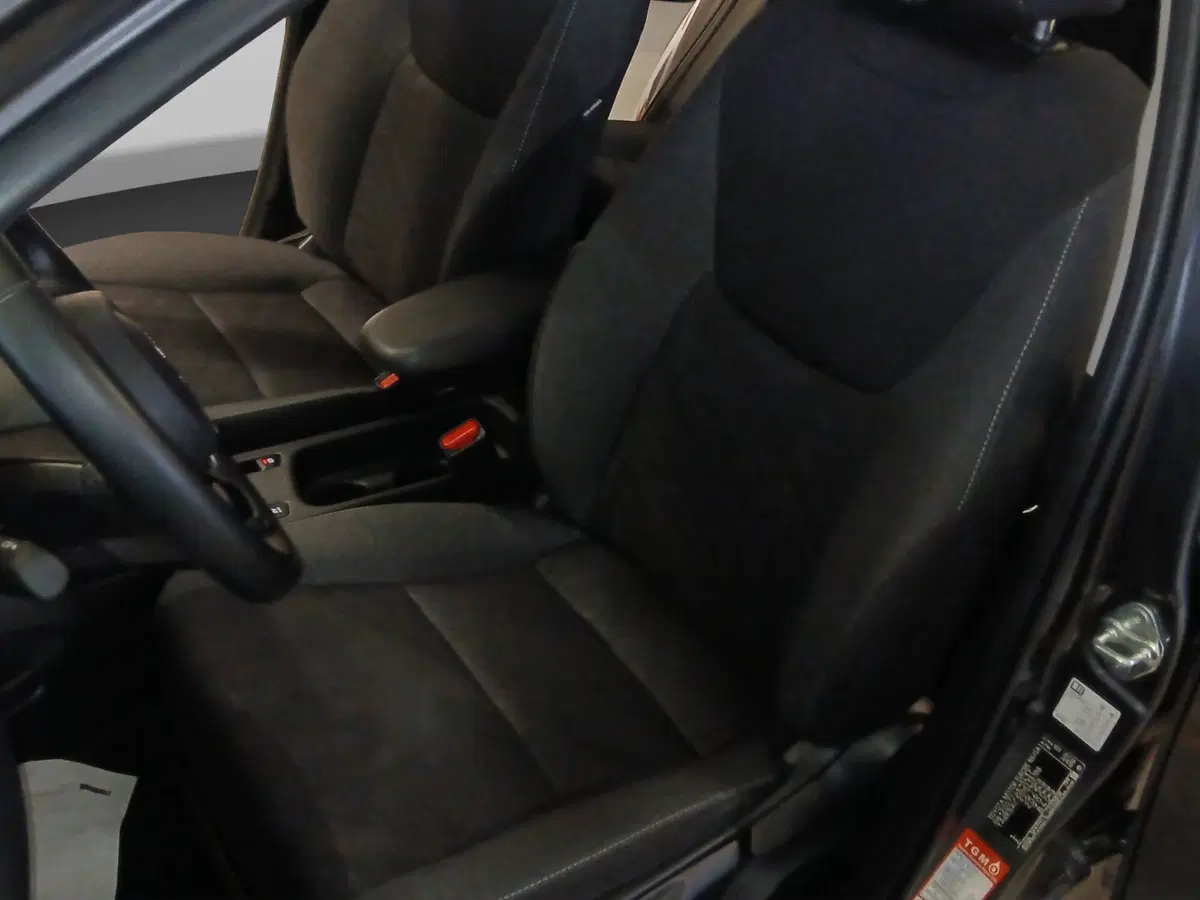 Toyota Yaris usata a Genova (9)