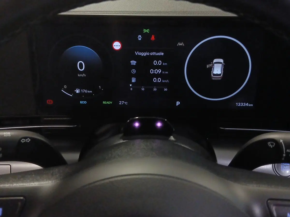 Hyundai Kona usata a Genova (13)