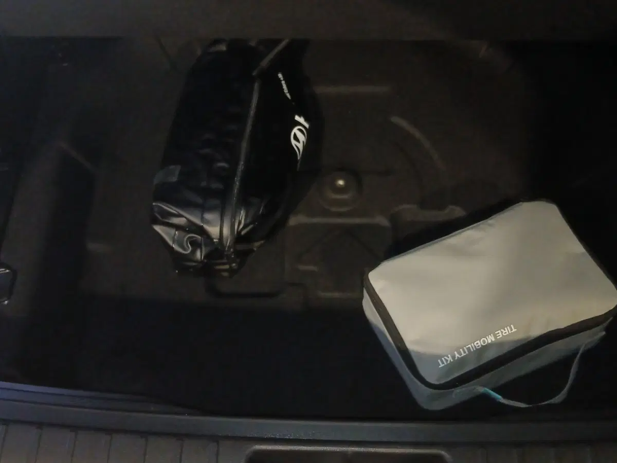 Hyundai Kona usata a Genova (19)