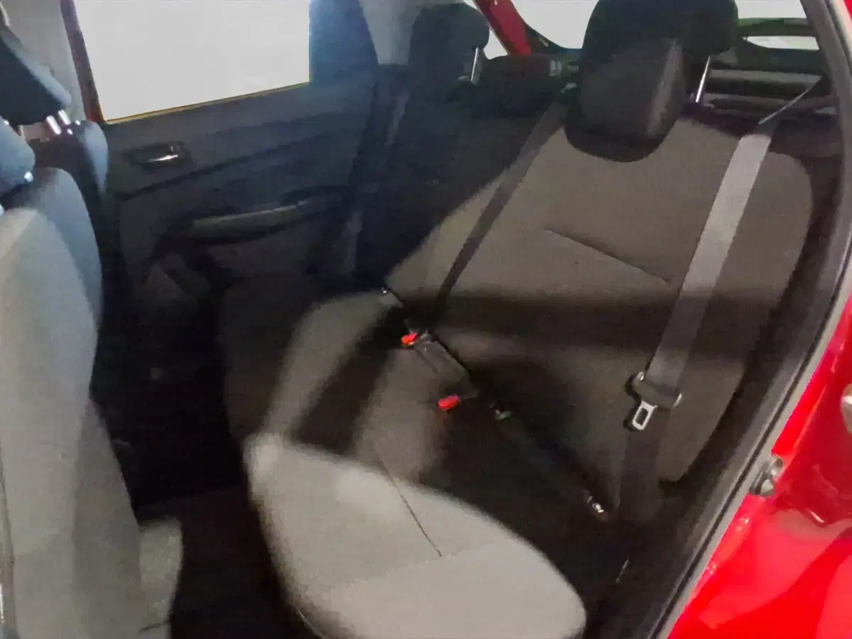 Suzuki Swift usata a Genova (10)