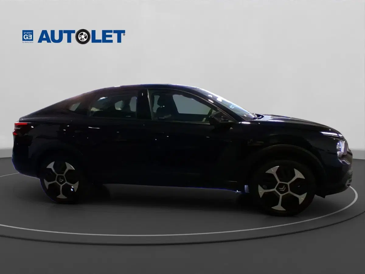 Citroen C4 X nuova a Genova (4)