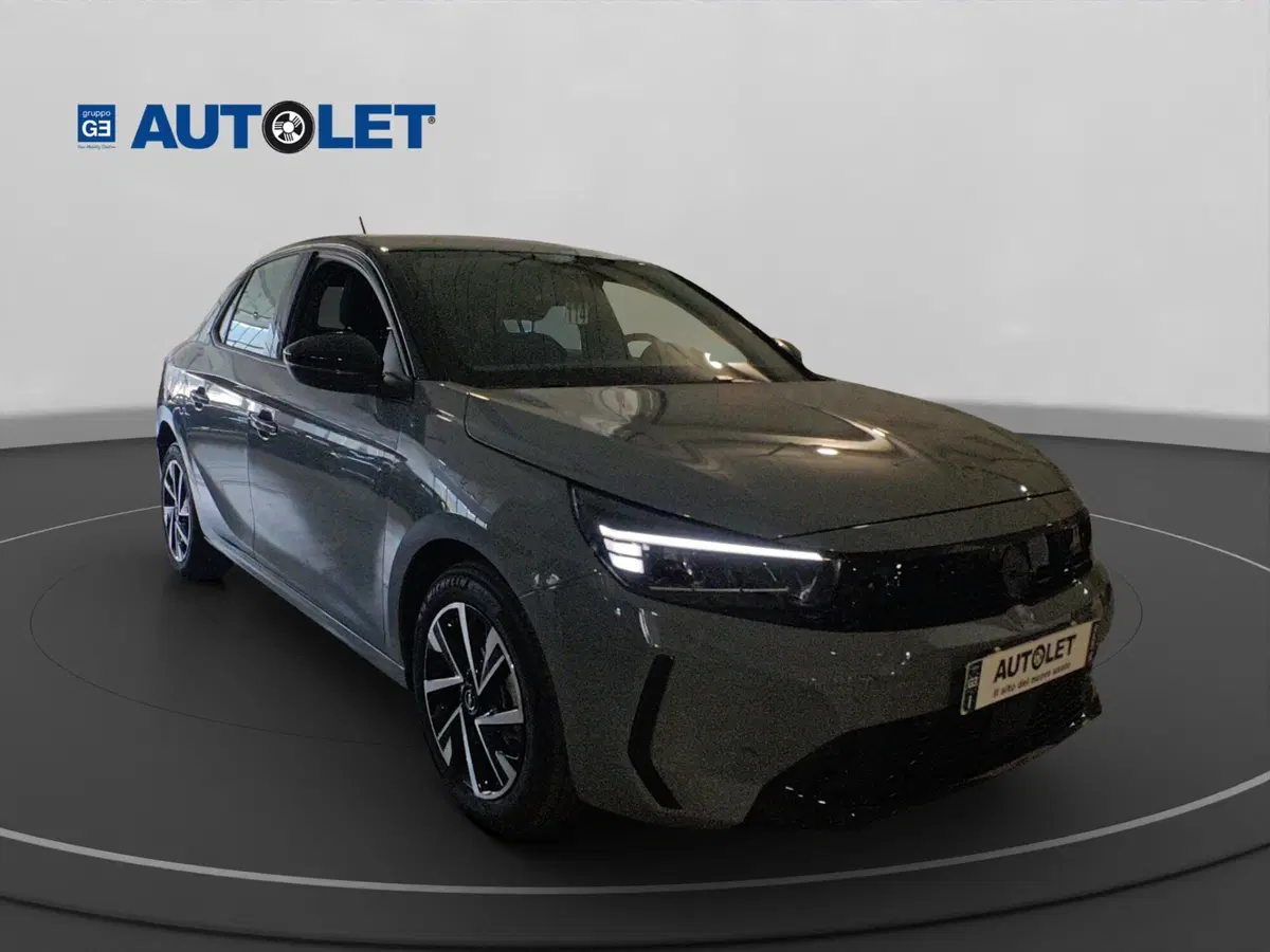 Opel Corsa usata a Genova (3)