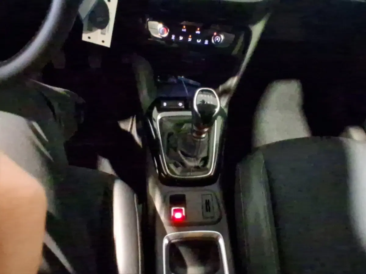 Opel Corsa usata a Genova (16)