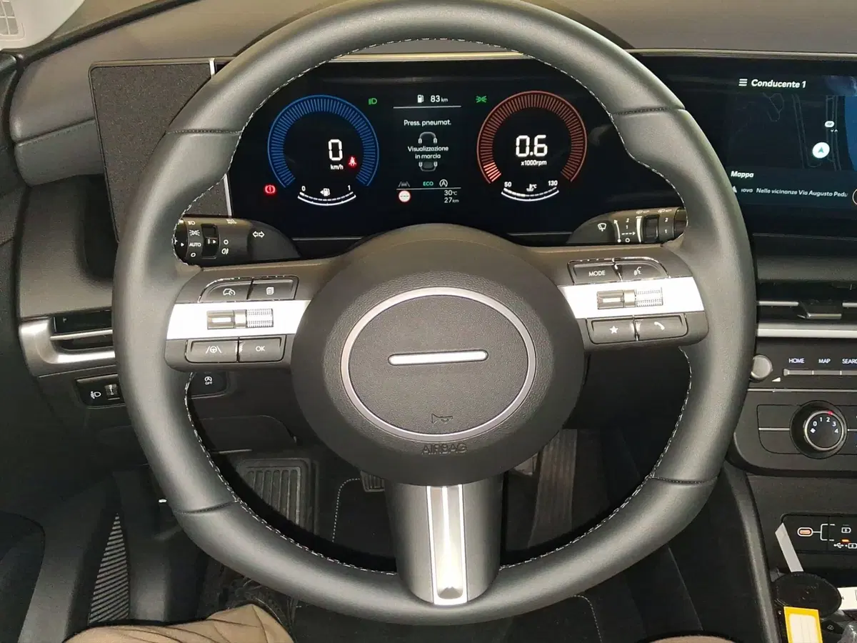 Hyundai Tucson nuova a Genova (14)
