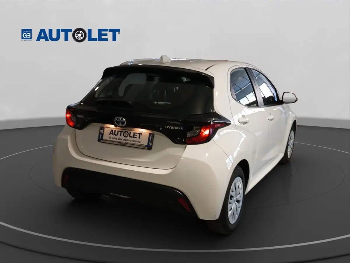 Toyota Yaris usata a Genova (7)