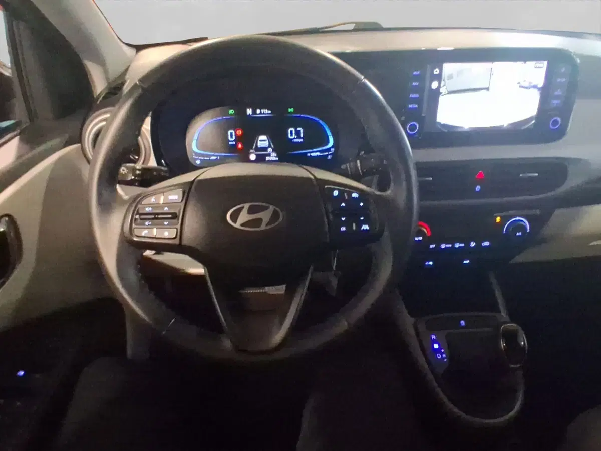 Hyundai i10 usata a Genova (11)