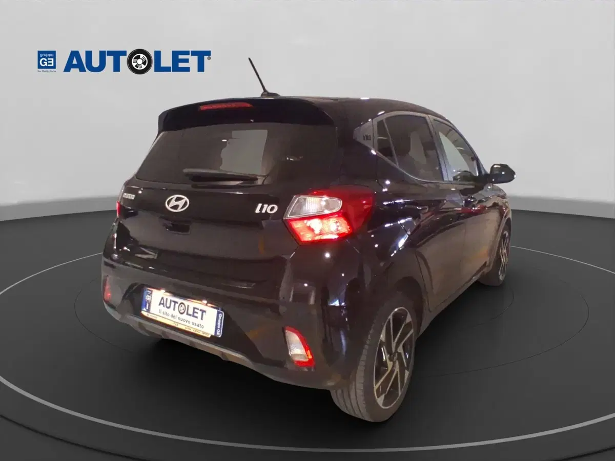 Hyundai i10 usata a Genova (7)