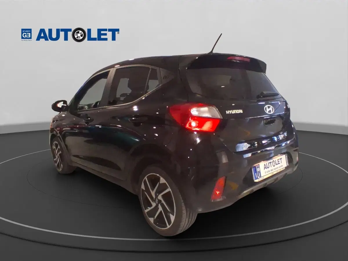 Hyundai i10 usata a Genova (8)