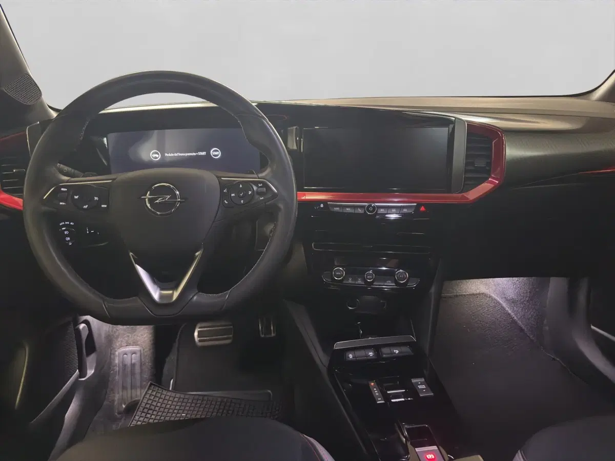 Opel Mokka usata a Genova (11)