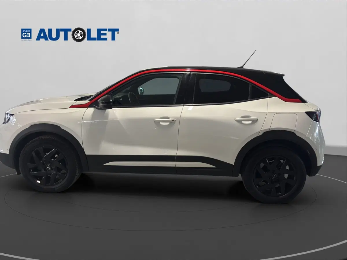 Opel Mokka usata a Genova (5)
