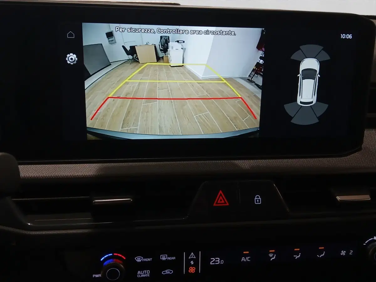 Kia Stonic nuova a Genova (16)
