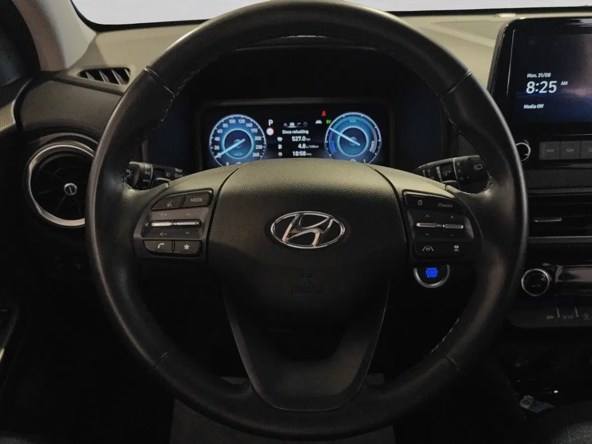 Hyundai Kona usata a Genova (14)