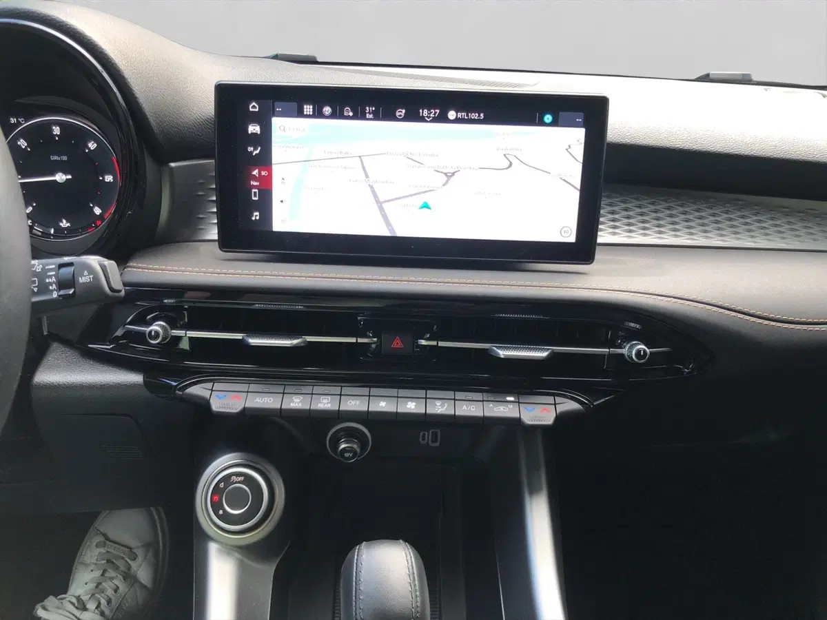 Alfa Romeo Tonale usata a Genova (15)