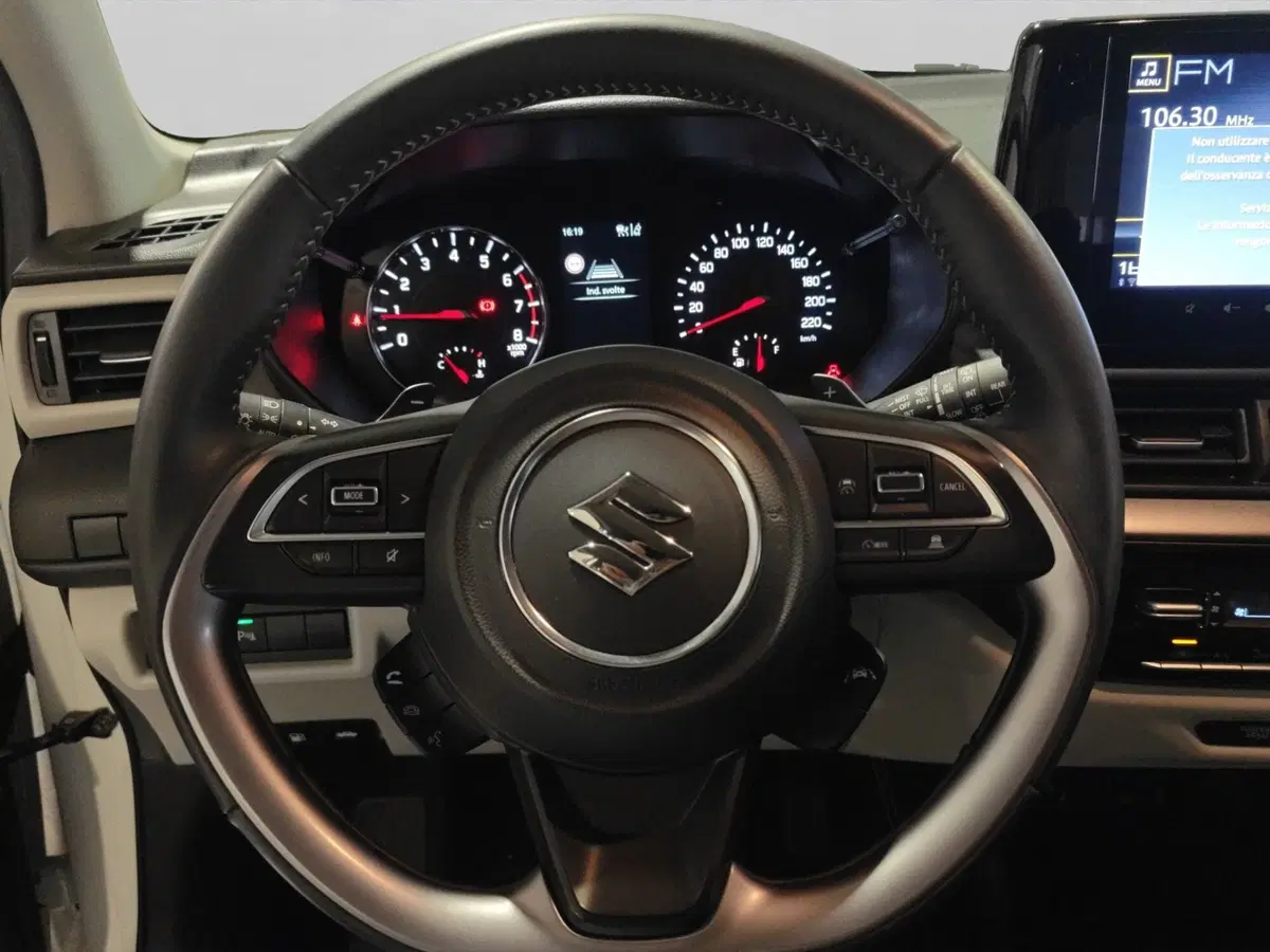 Suzuki Swift usata a Genova (14)