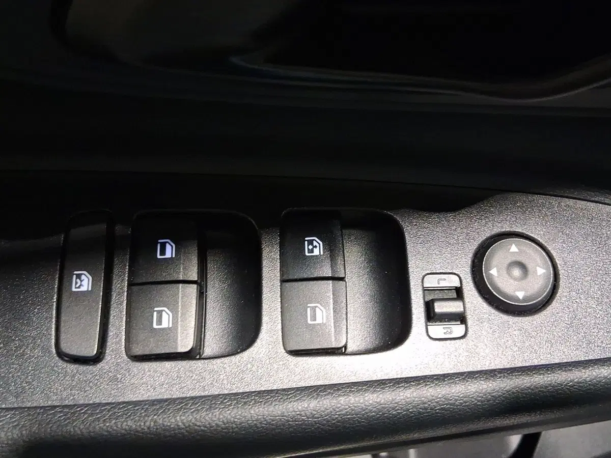 Hyundai i20 usata a Genova (12)