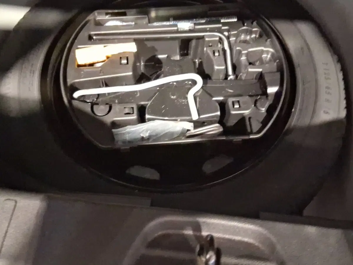Jeep Avenger usata a Genova (19)