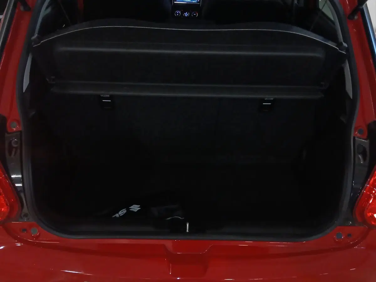 Suzuki Swift usata a Genova (17)