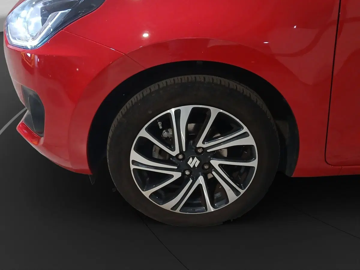 Suzuki Swift usata a Genova (18)