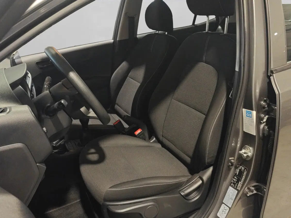 Kia Picanto usata a Genova (9)