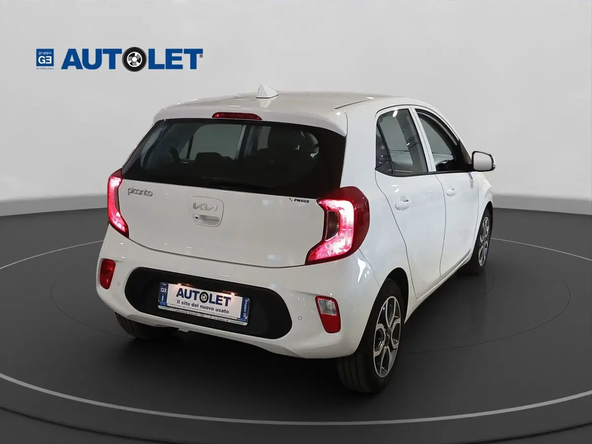 Kia Picanto usata a Genova (7)