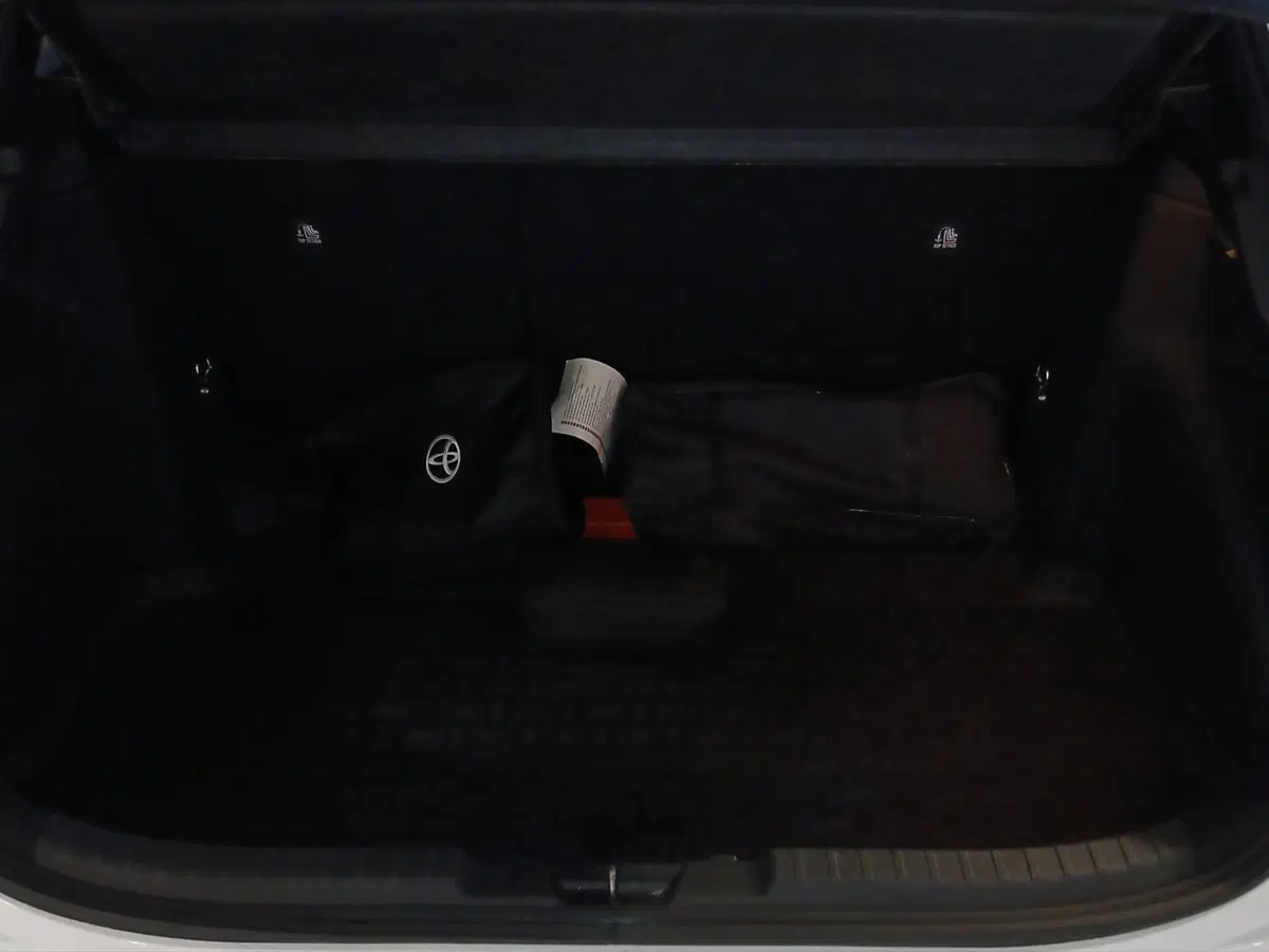 Toyota Corolla usata a Genova (17)