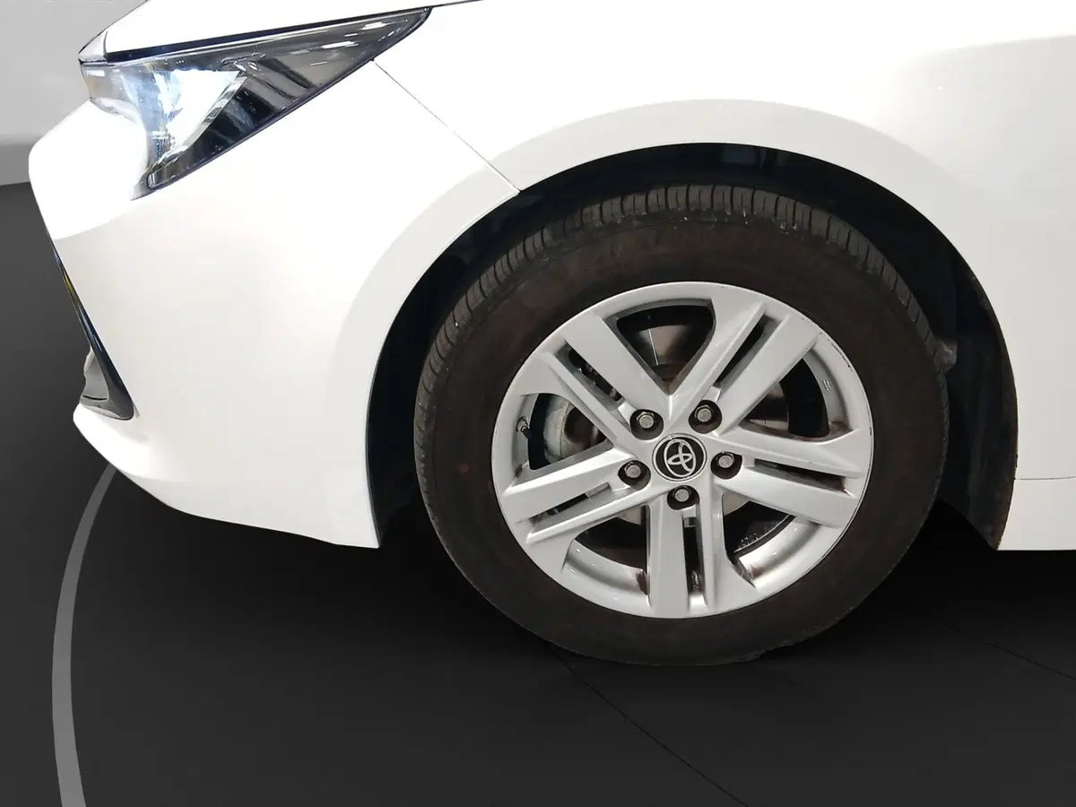 Toyota Corolla usata a Genova (18)