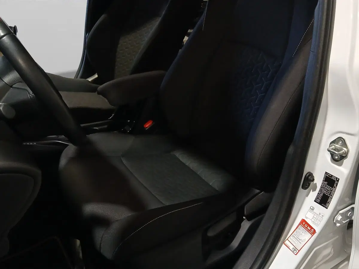 Toyota Corolla usata a Genova (9)