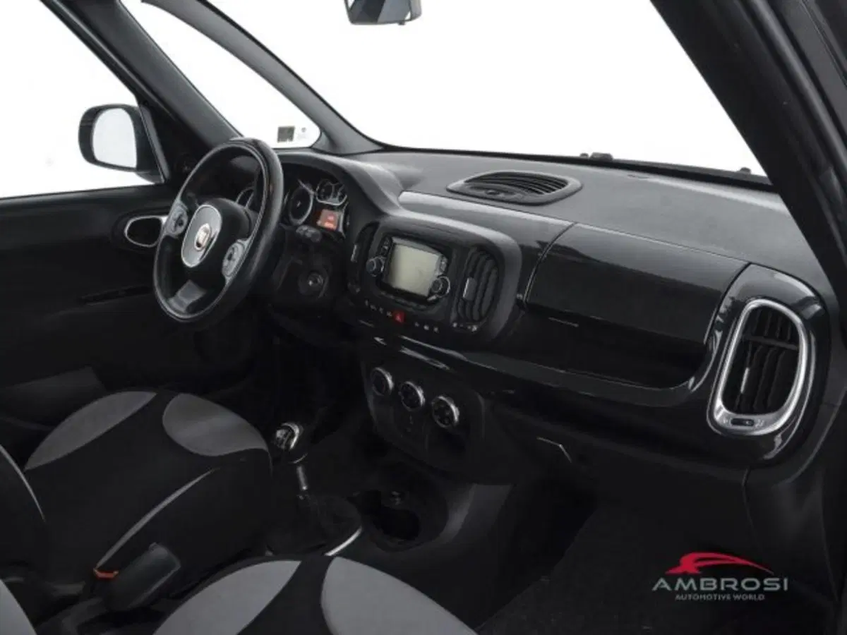 Fiat 500L usata a Perugia (12)