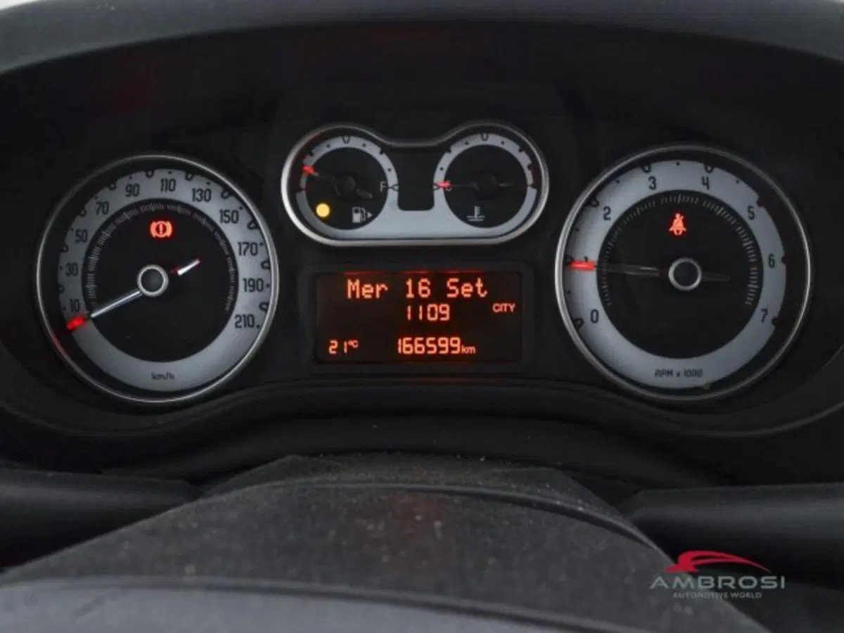 Fiat 500L usata a Perugia (13)