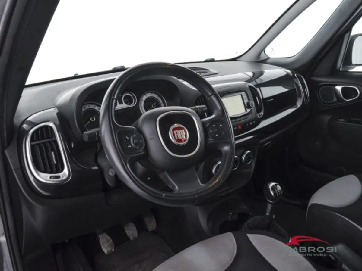Fiat 500L usata a Perugia (8)
