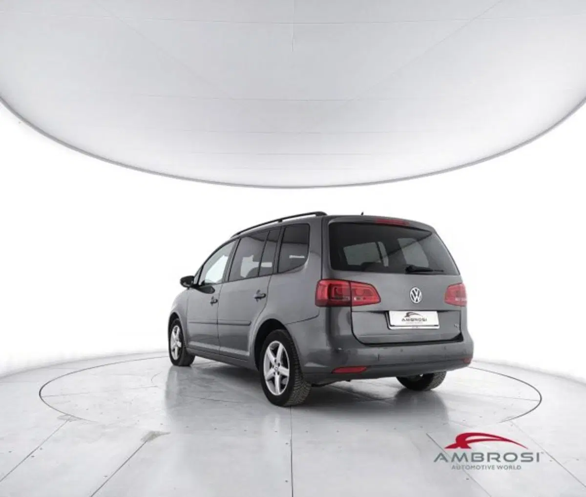 Volkswagen Touran usata a Perugia (4)