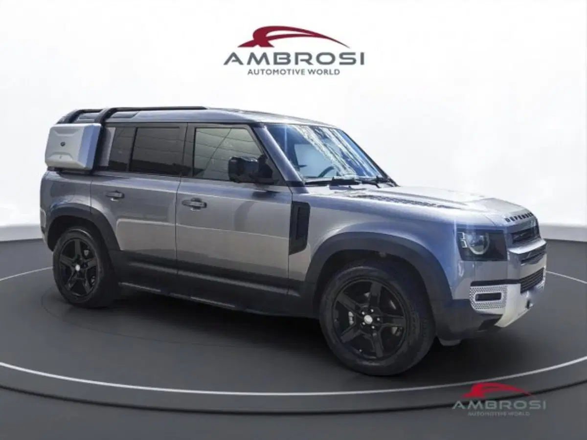 Land Rover Defender usata a Perugia (2)
