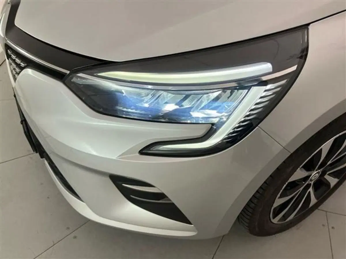 Renault Clio usata a Como (7)