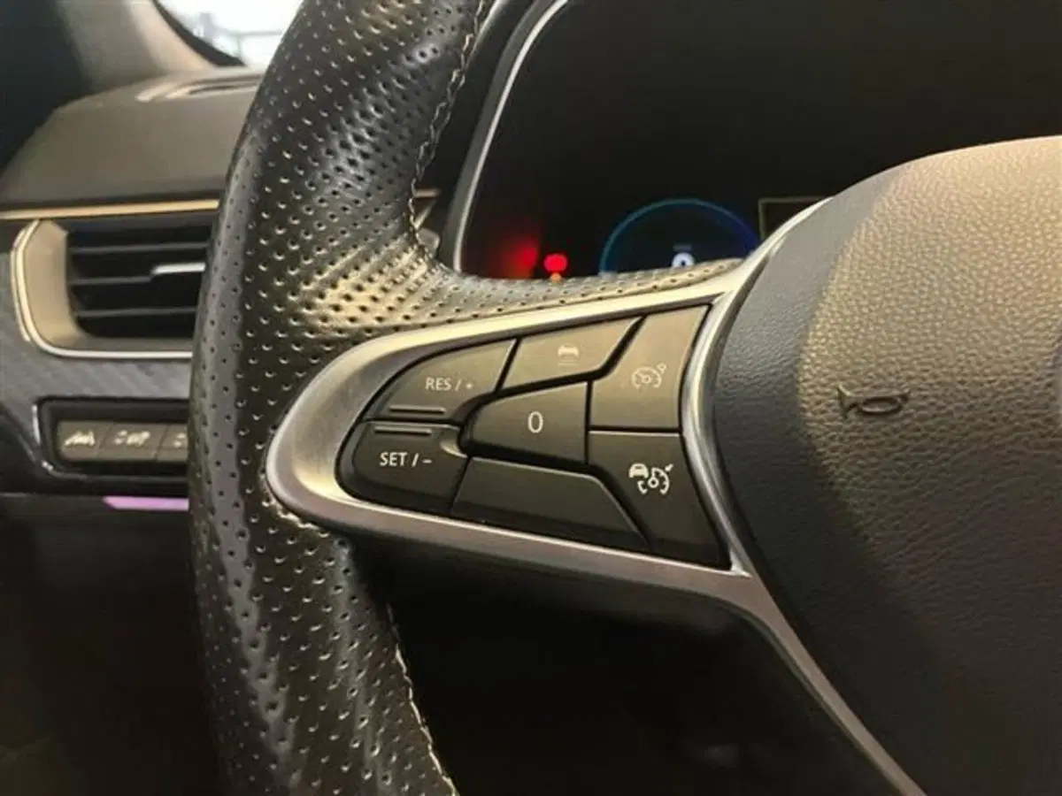 Renault Arkana usata a Como (17)