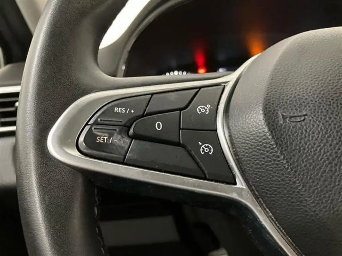 Renault Clio usata a Como (17)