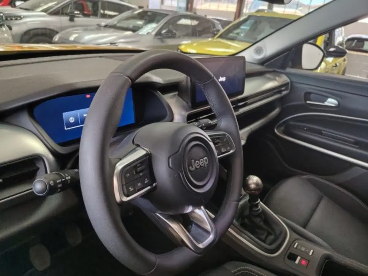 Jeep Avenger usata a Forlì-Cesena (20)