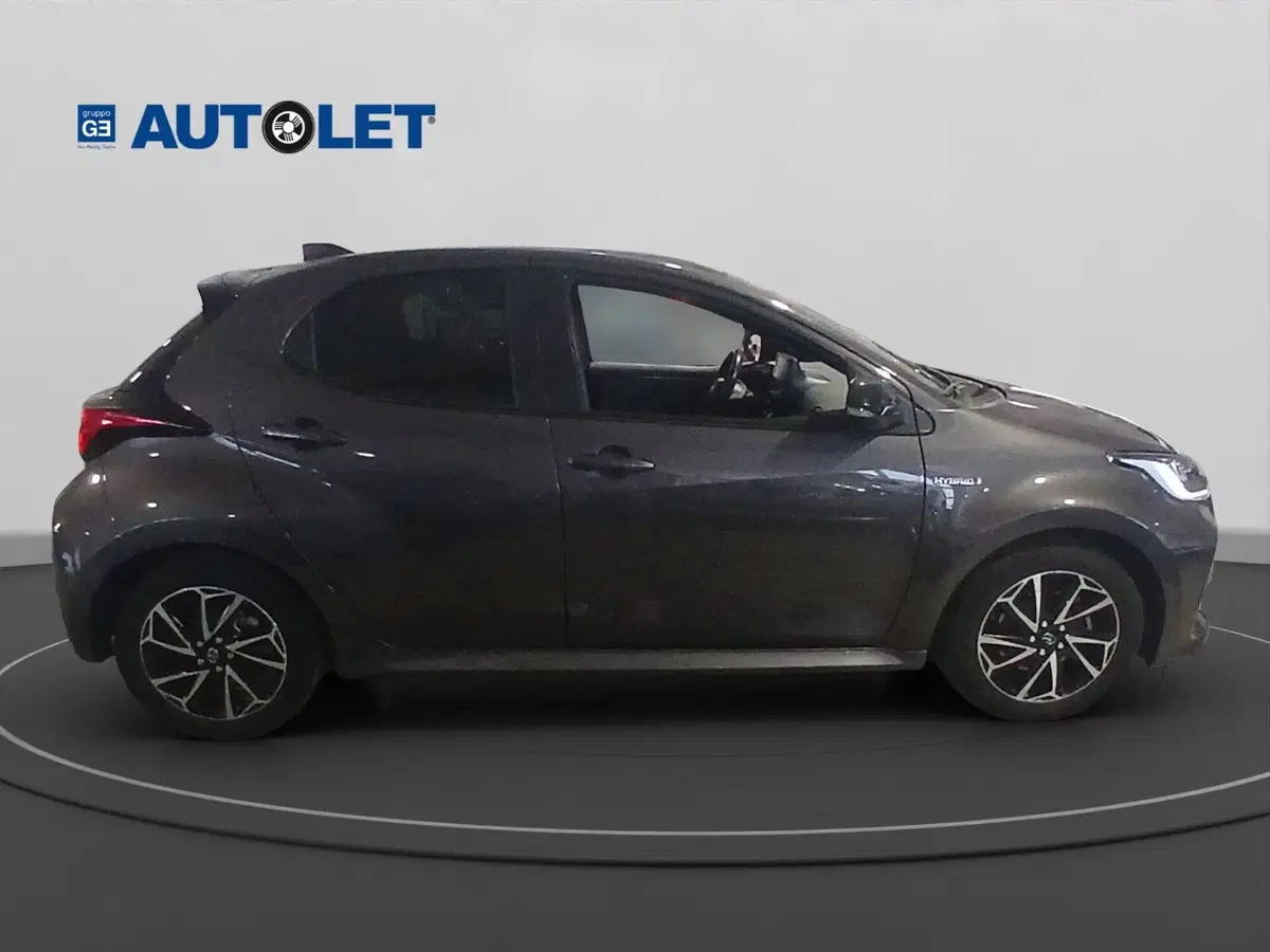 Toyota Yaris usata a Genova (4)