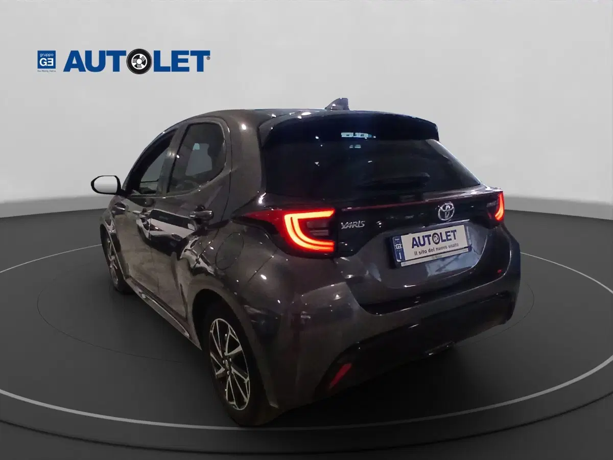Toyota Yaris usata a Genova (8)