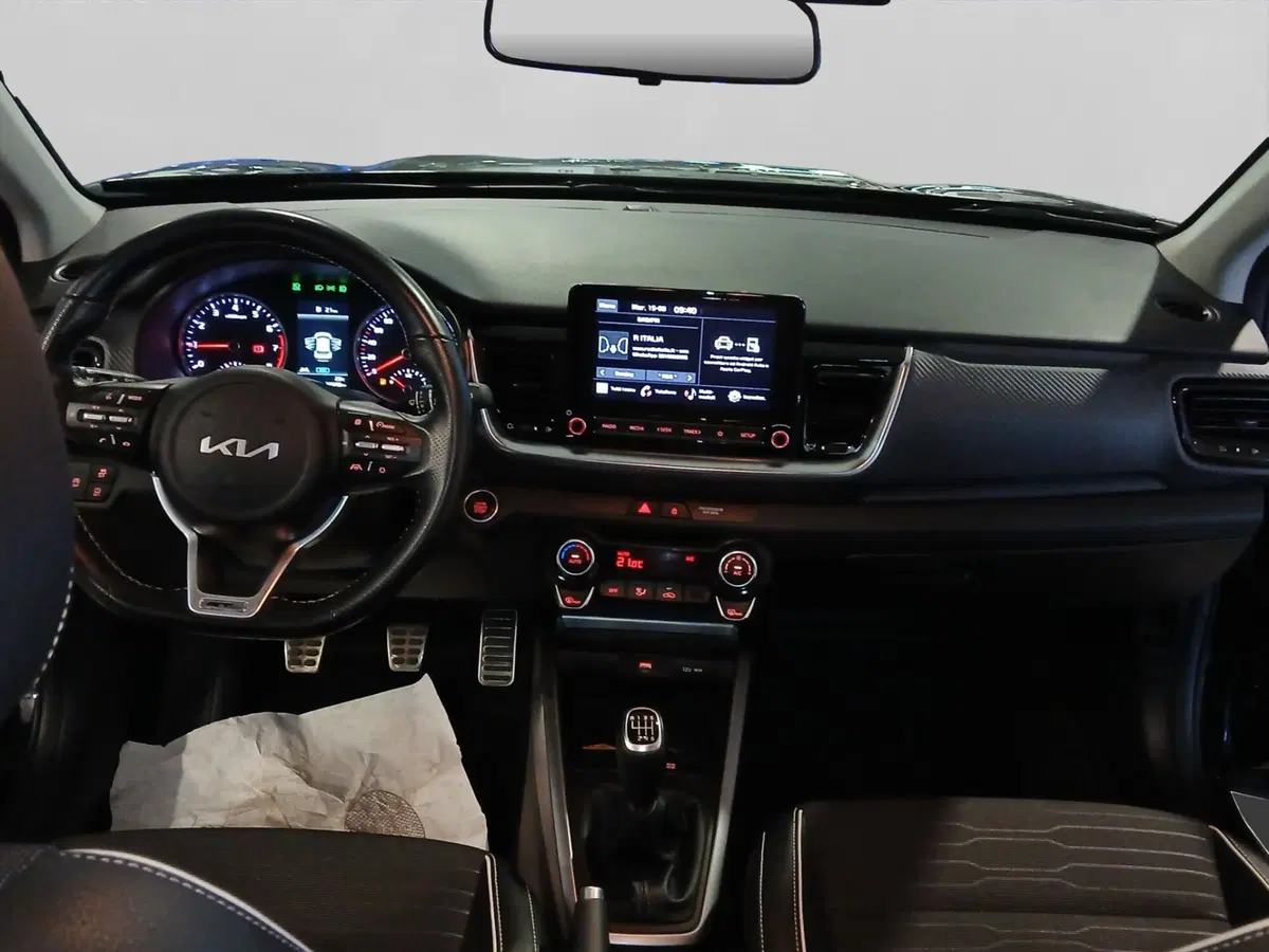 Kia Stonic usata a Genova (11)