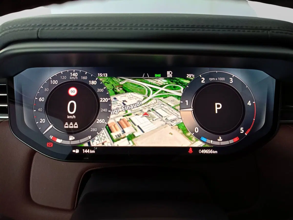Land Rover Range Rover Sport usata a Ascoli Piceno (12)
