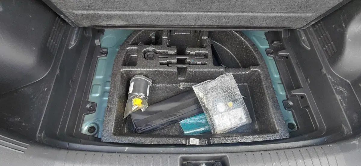 Hyundai Kona usata a Cosenza (16)
