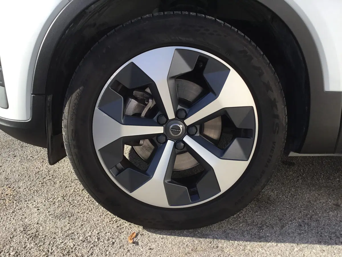 Volvo XC40 usata a Napoli (20)
